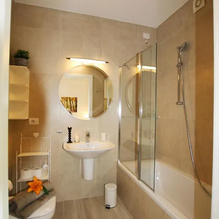 Ferienhaus Ikhaya - Acquaseria, San Siro By Lovecomo Acquaseria