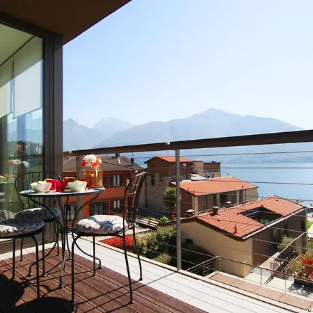 Ikhaya - Acquaseria, San Siro By Lovecomo Ferienhaus