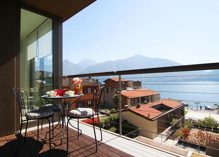 Ikhaya - Acquaseria, San Siro By Lovecomo Ferienhaus